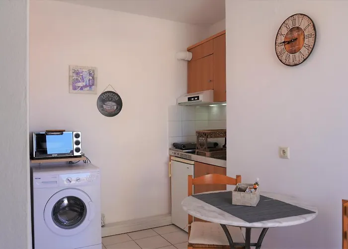 Boutique Seaview 扎金索斯镇