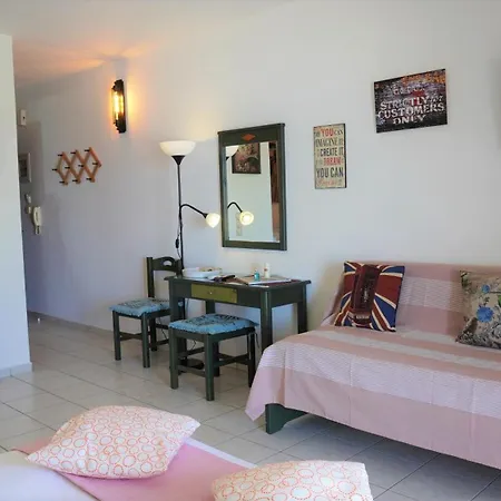 Boutique Seaview Apartment