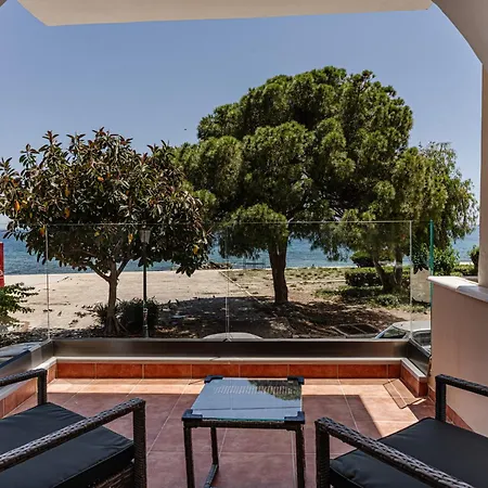 Boutique Seaview Апартаменты *
